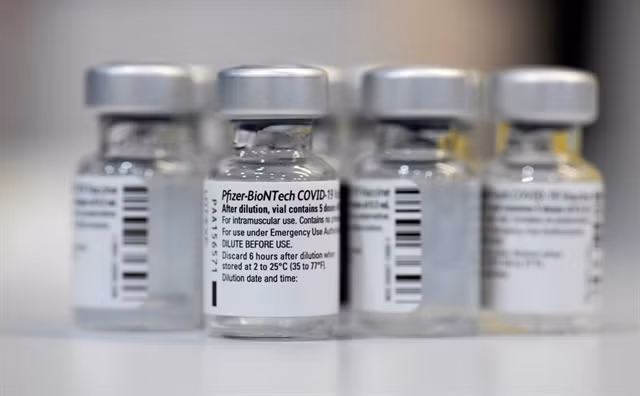 Ministry issues guidance on COVID-19-vaccine associated heart issues ảnh 1