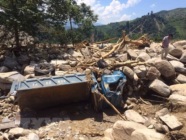 Laos sends condolences to Vietnam over losses caused by storm ảnh 1