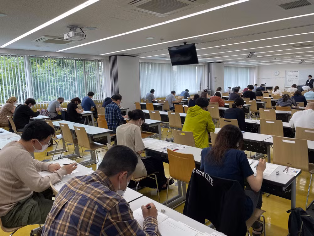 More Japanese people interested in Vietnamese language ảnh 1