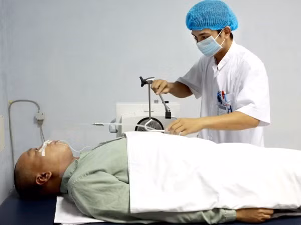 Vietnamese, Thai hospitals work to improve cancer treatment ảnh 1