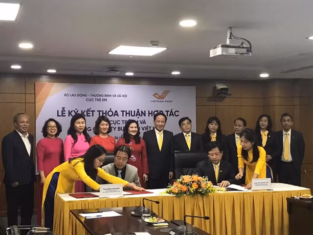  Cooperation agreement on child protection signed ảnh 1