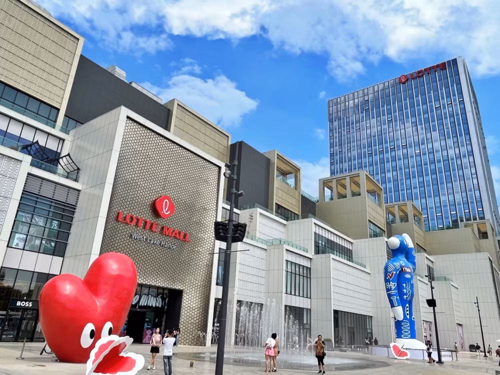 Lotte launches first mega commercial complex in Vietnam ảnh 1