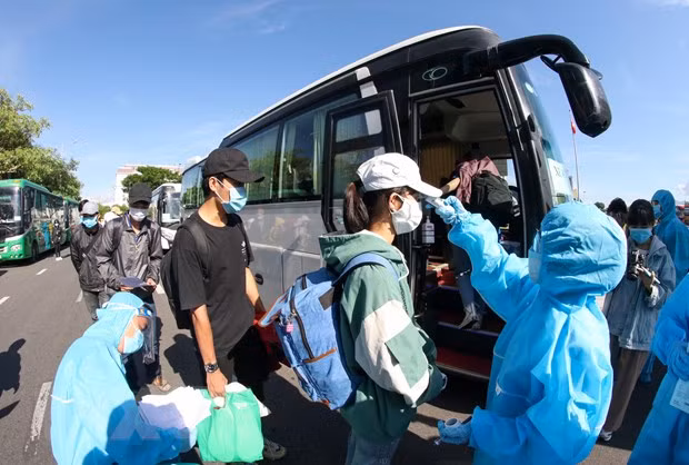  Two more COVID-19 cases take national count to 1,016 ảnh 1