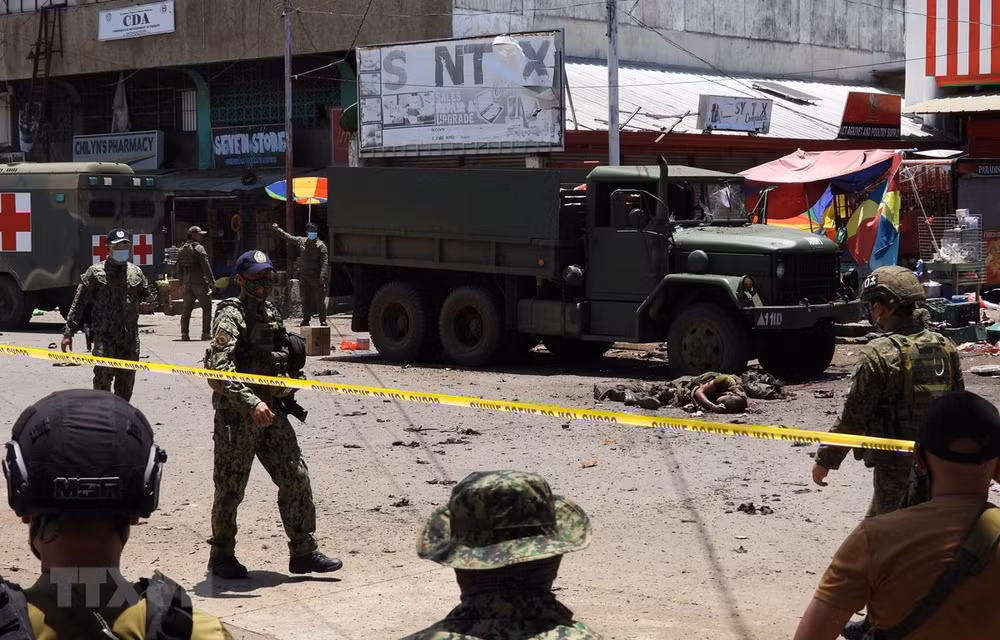 Suicide bombers in Philippine attack identified ảnh 1