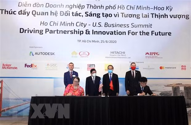 US helps HCM City develop smart city operations centre ảnh 1