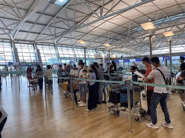 140 citizens brought home from Middle East, Africa ảnh 1