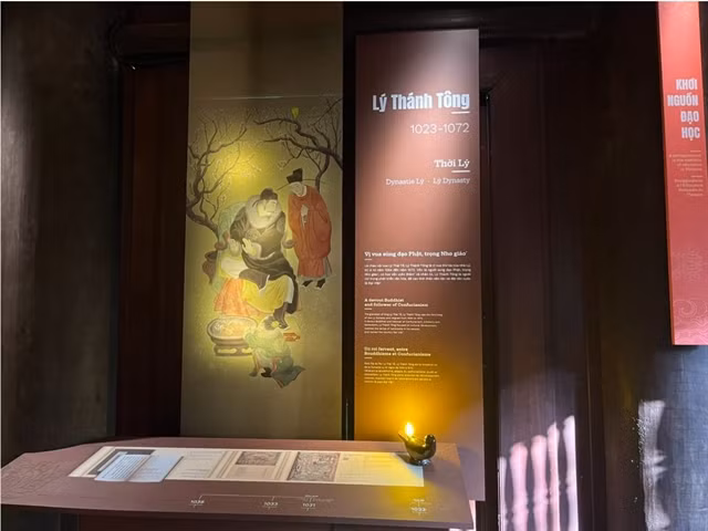 Exhibition on education history during royal period held at Temple of Literature ảnh 1
