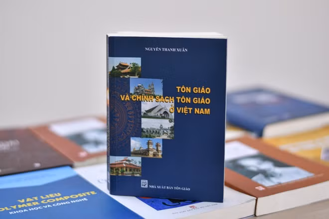 Vietnamese Party, State facilitate practice of religions ảnh 2