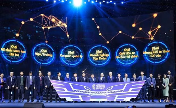 ☕ Afternoon briefing on December 19 ảnh 4