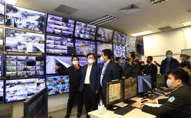 Deputy PM requests best serving travelling via airway for Tet ảnh 2