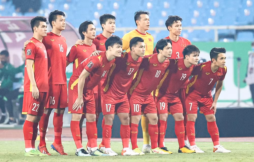 30 football players summoned for national team ảnh 1
