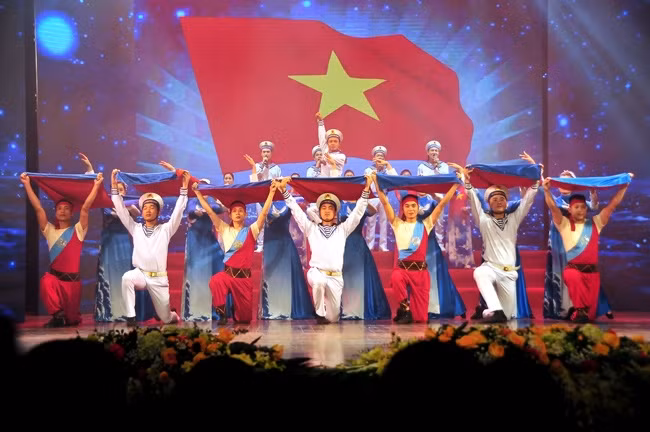 Art programme to pay tribute to naval soldiers ảnh 1 Art programme to pay tribute to naval soldiers ảnh 1