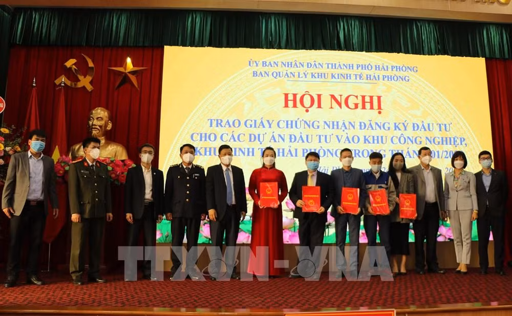 Hai Phong grants investment licenses to five projects ảnh 1
