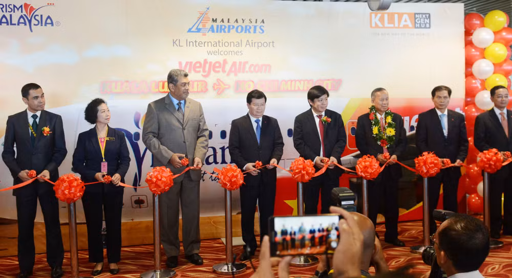 VietJet Air opens route from HCM City to Kuala Lumpur ảnh 1 VietJet Air opens route from HCM City to Kuala Lumpur ảnh 1