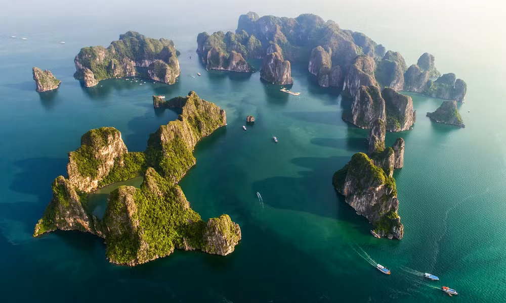 Three Vietnam’s destinations named among most impressive UNESCO heritage wonders in SE A​sia ảnh 1