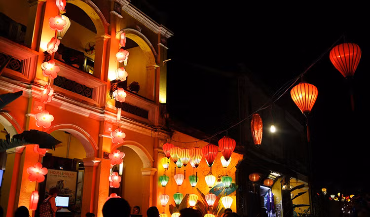 Cambodian tourist arrivals in Vietnam surge ảnh 1 Cambodian tourist arrivals in Vietnam surge ảnh 1