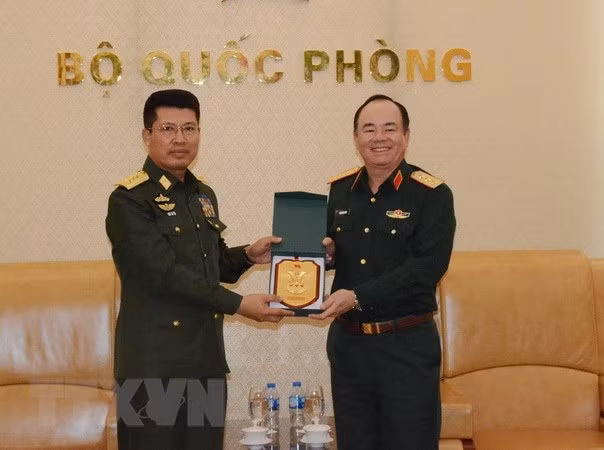 Vietnam, Myanmar foster defence cooperation ảnh 1