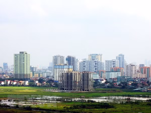 Real estate lures most investment in first quarter ảnh 1