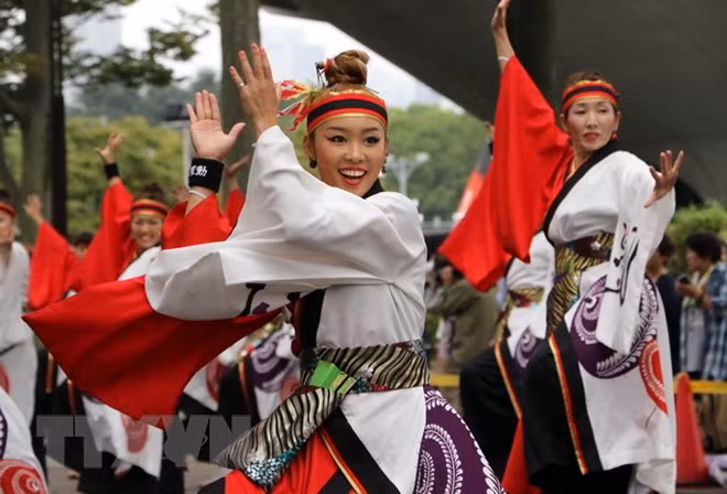 Japanese artists to perform Yosakoi dance at Hanoi’s walking area ảnh 1