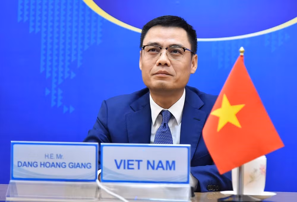 Vietnam, Burundi sign agreement on visa exemption ảnh 1