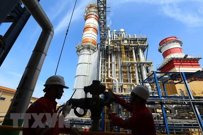 PV Power sells over 468 million shares in IPO ảnh 1