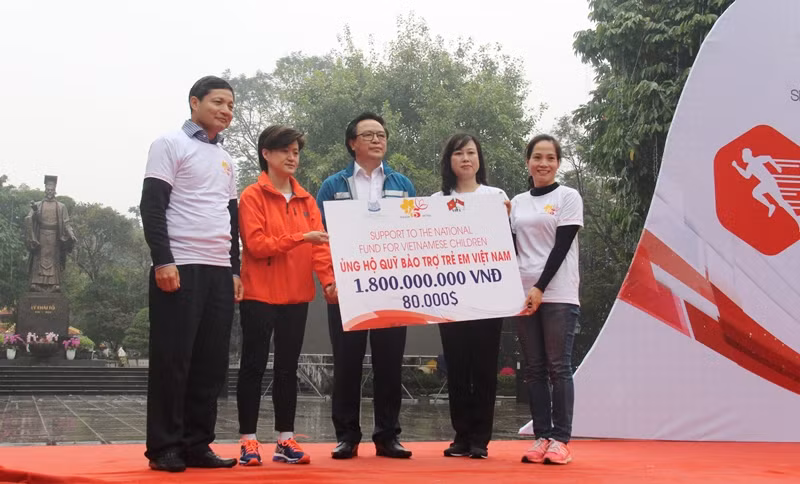 Additional 1.8 billion VND to support mountainous children in Tuyen Quang ảnh 1