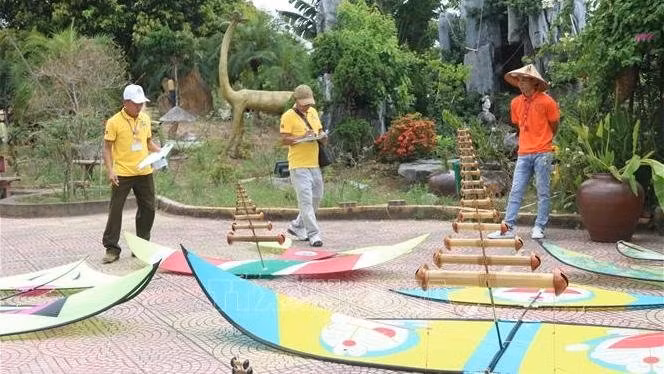 First national kite festival held in Nam Dinh ảnh 1