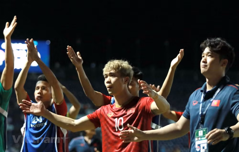 Vietnam rise two places to 96th in FIFA rankings ảnh 1