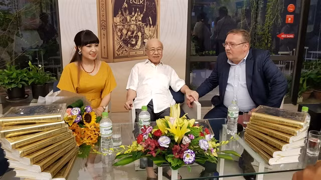 Hungarian literary masterpiece reintroduced in Vietnam ảnh 1