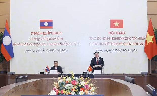 Vietnam, Laos share experience in parliamentary activities ảnh 1