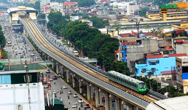 Vietnam makes progress in curbing traffic accidents ảnh 1