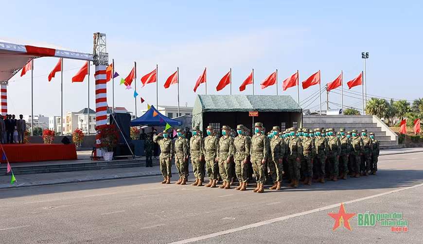 Armies of Vietnam, China wrap up medical relief exercise in Quang Ninh ảnh 3