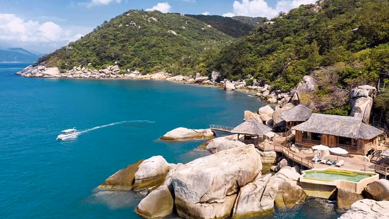 Vietnamese resort named among most breathtaking eco-resorts to visit in 2021 ảnh 1 Vietnamese resort named among most breathtaking eco-resorts to visit in 2021 ảnh 1