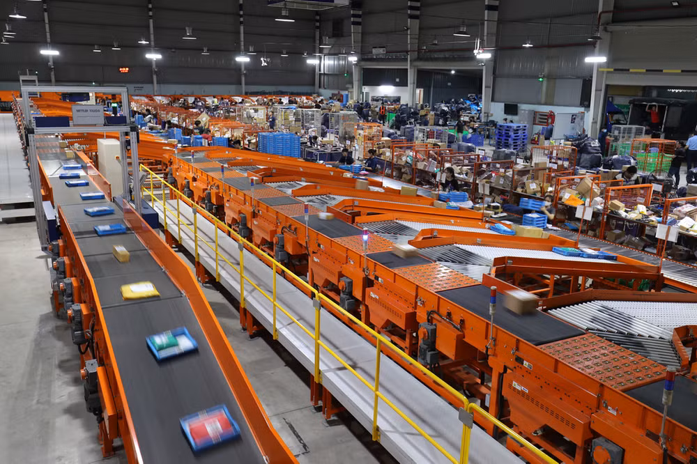 Vietnam cashes in on e-commerce, digital economy ảnh 2