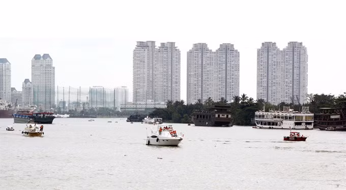 HCM City to launch first river-bus service ảnh 1