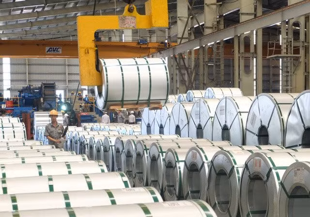 Steel makers bemoan dumping ảnh 1
