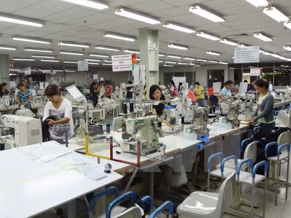 Binh Duong leaders meet with businesses ảnh 1