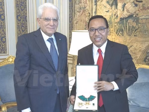 Vietnamese Ambassador bids farewell to Italian President ảnh 1