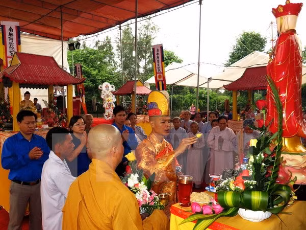 Requiem held for fallen soldiers, innocent civilians ảnh 1 Requiem held for fallen soldiers, innocent civilians ảnh 1