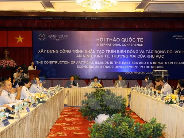 China’s construction work has adverse impacts in East Sea: experts ảnh 1