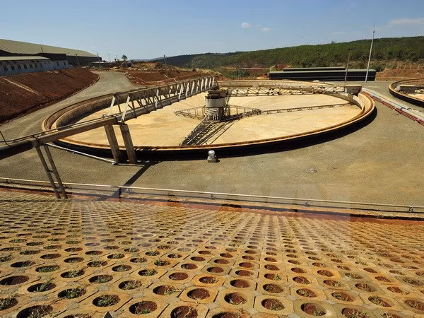Test run underway at Nhan Co bauxite ore plant ảnh 1 Test run underway at Nhan Co bauxite ore plant ảnh 1