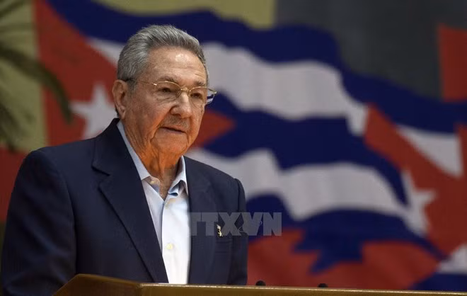 Raul Castro chosen as Cuban Party’s First Secretary for another term ảnh 1