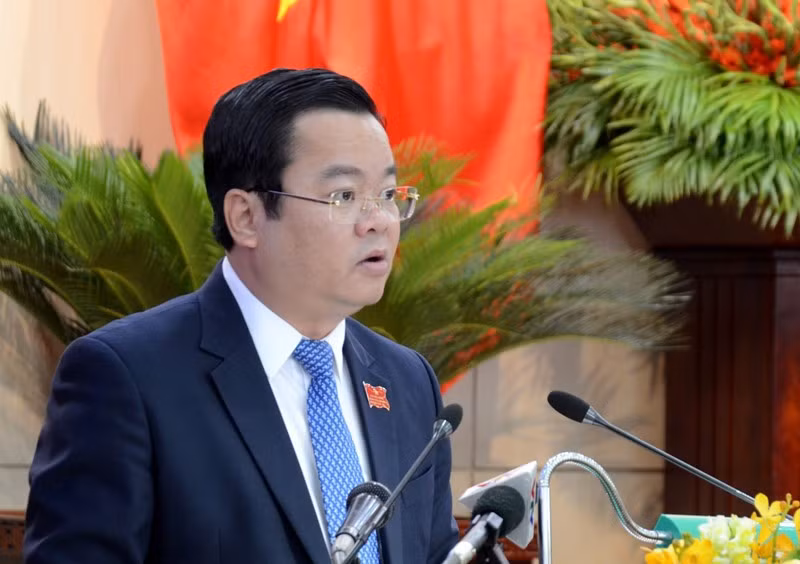 Incumbent, former officials of Da Nang, Quang Binh disciplined ảnh 1