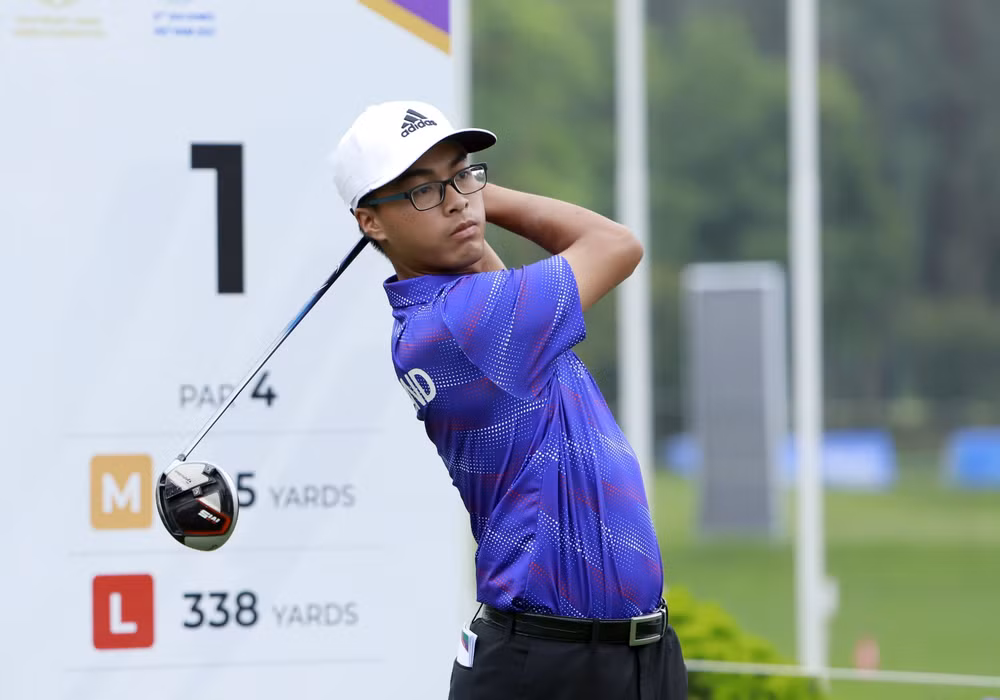 Thai golfer leads first round of men’s individual category at SEA Games 31 ảnh 1