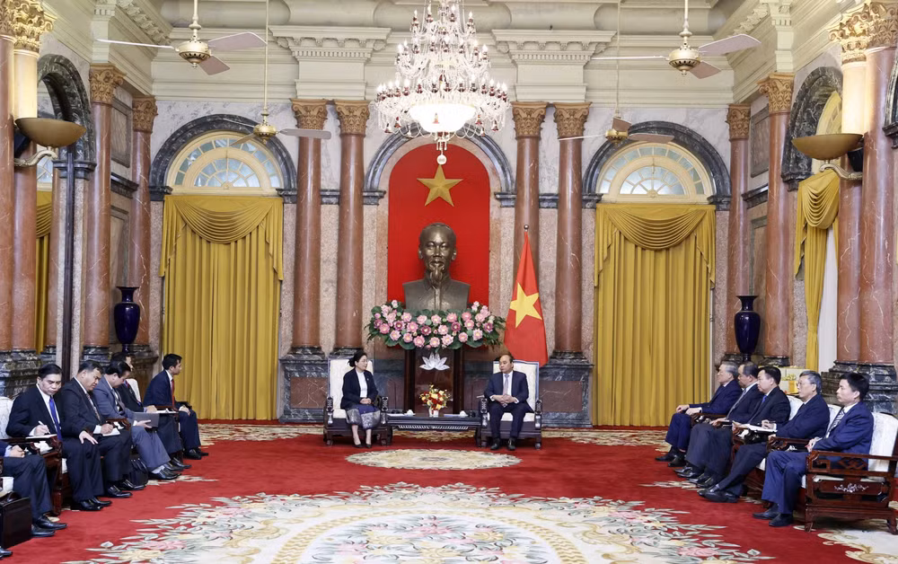 President hosts Lao People’s Supreme Court leader ảnh 1