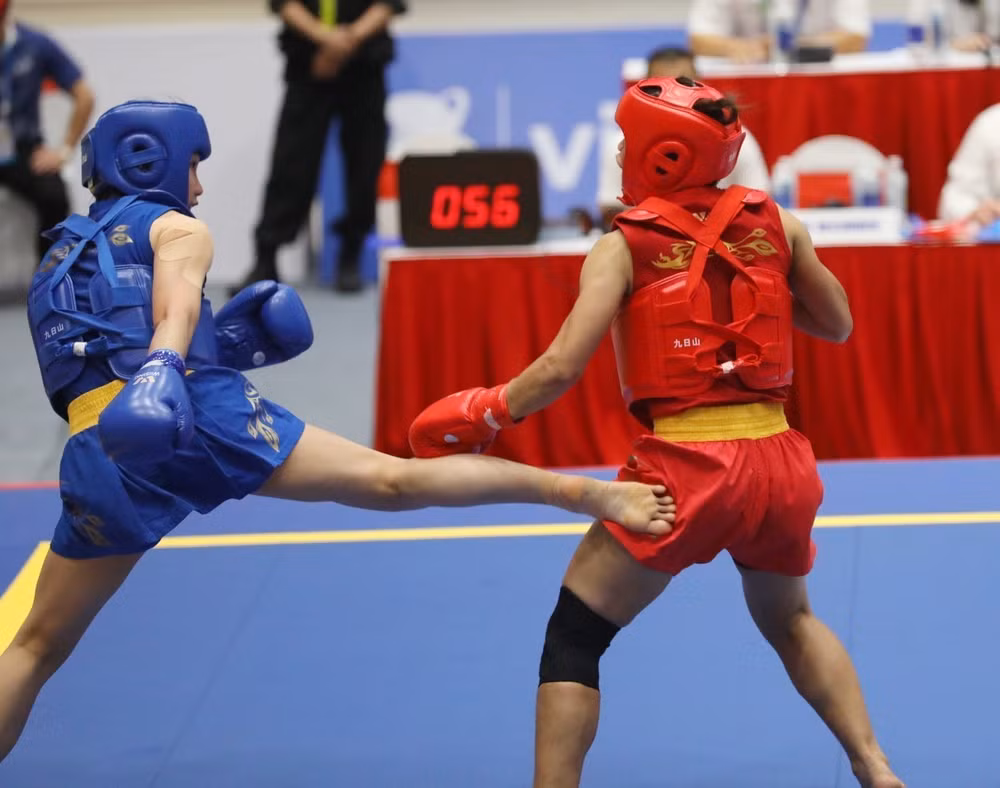 SEA Games 31: Vietnam secure six more golds in wushu ảnh 1