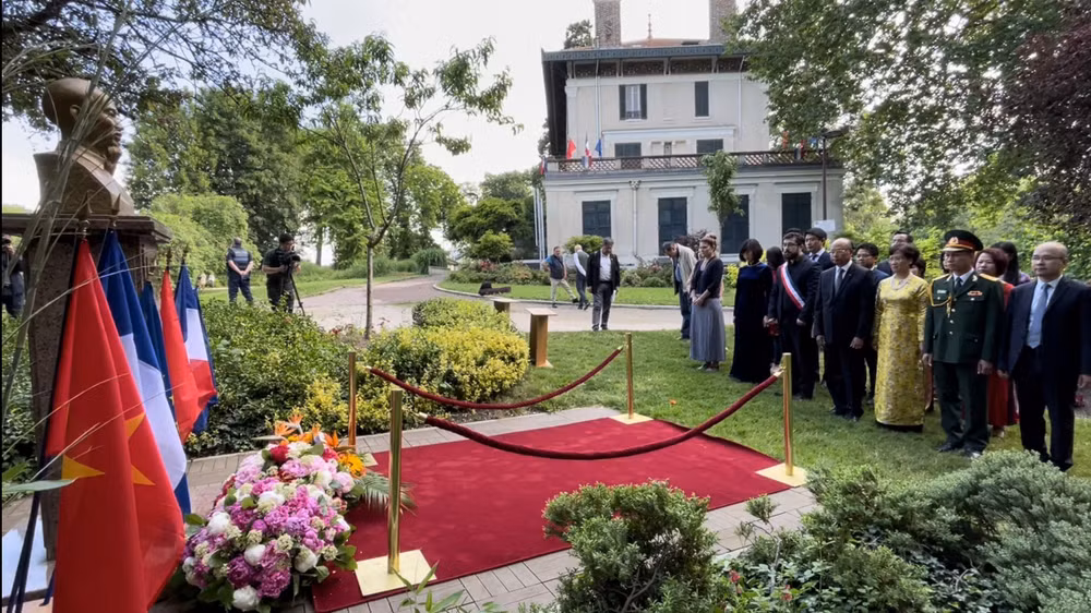 President Ho Chi Minh’s birth anniversary celebrated in UK, France ảnh 1