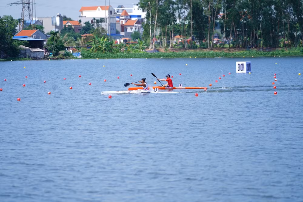 SEA Games 31: Singaporean kayaker repeats miracle after 7 years ảnh 1