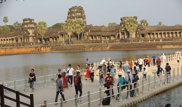 Unvaccinated tourists not exempted from quarantine upon arrival in Cambodia ảnh 1