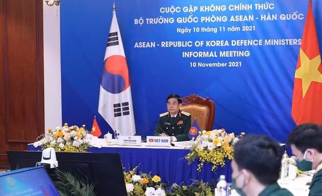 Vietnam lauds RoK’s cooperation commitments to ASEAN ảnh 1